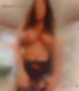 Sex fuck girl and bodybildingman.